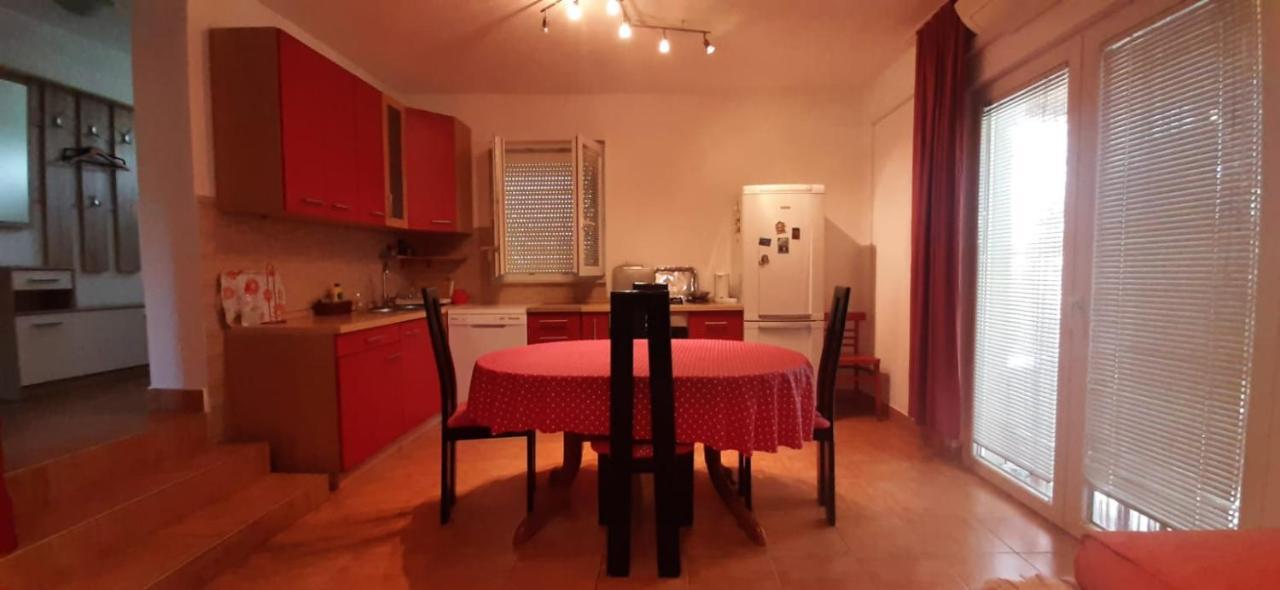 Holiday Home Zeljana Каприе Экстерьер фото